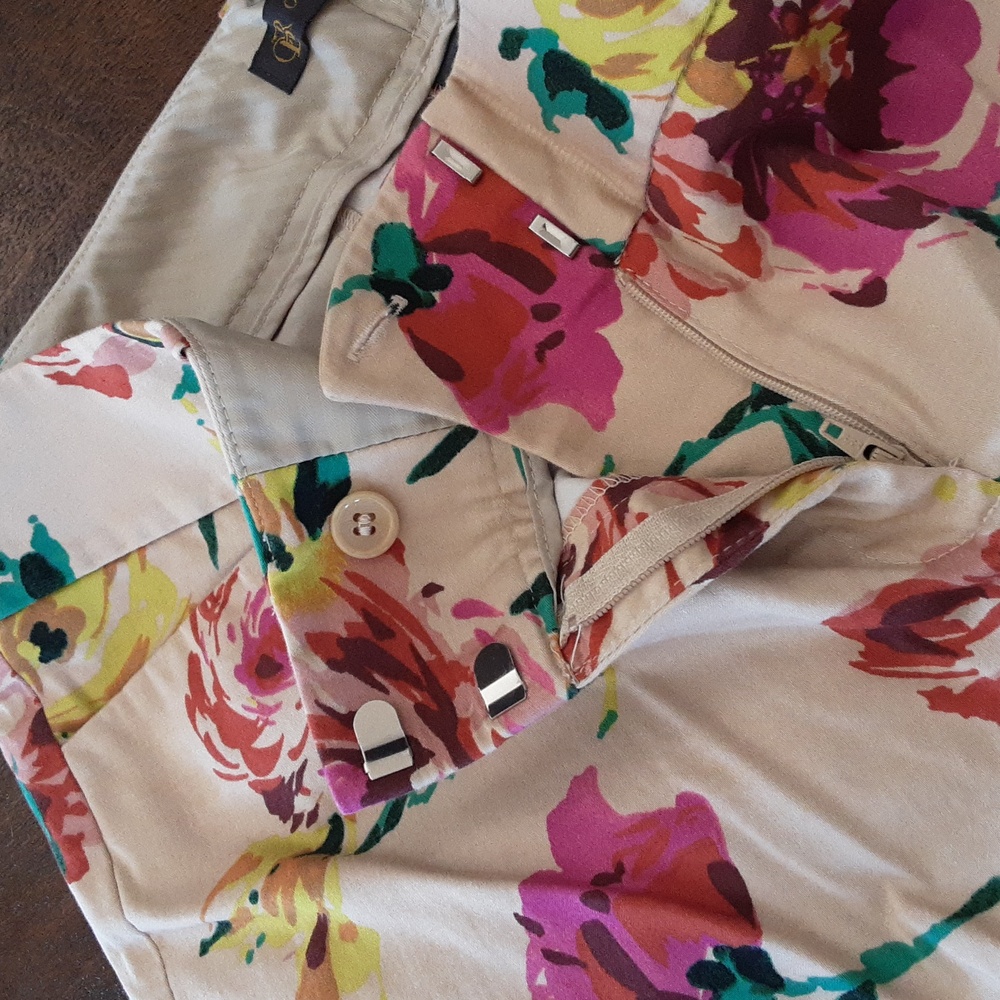 Outback Peach Multicolor Patterned Shorts - Picture 6 of 10